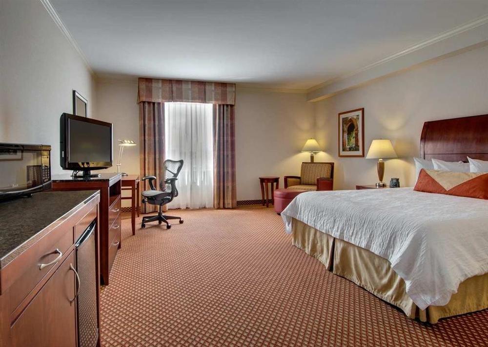 Hilton Garden Inn Шривпорт Номер фото
