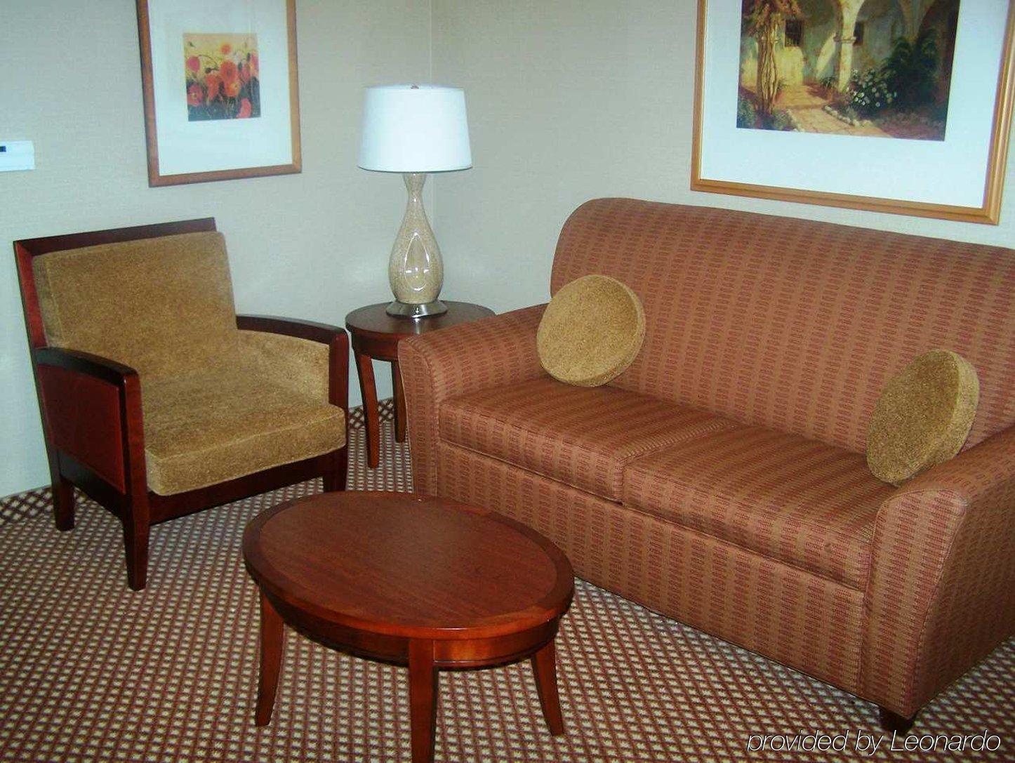 Hilton Garden Inn Шривпорт Интерьер фото